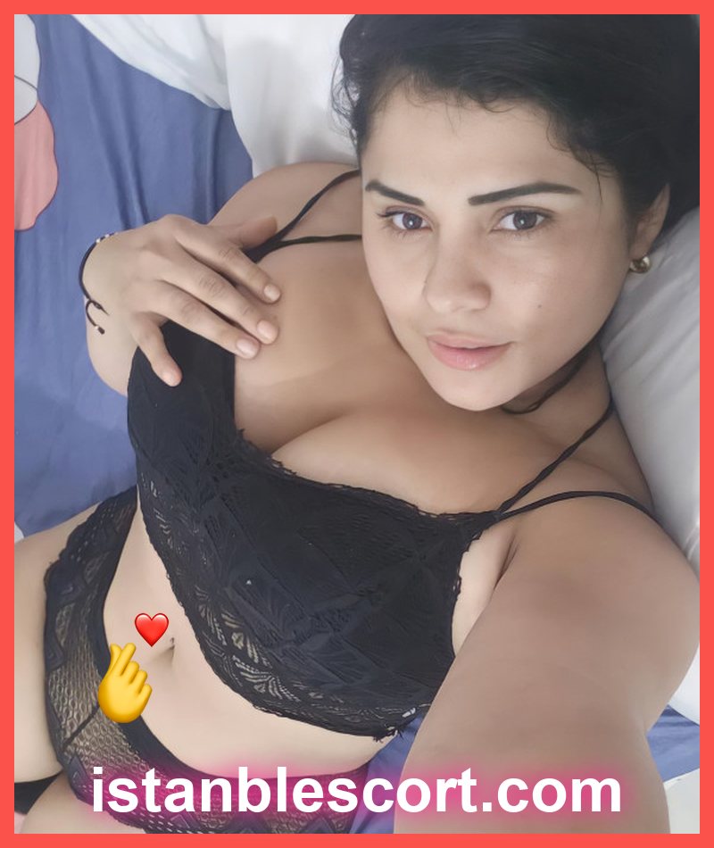 Tuğçe, 25 — بطاقة فترينة Göktürk